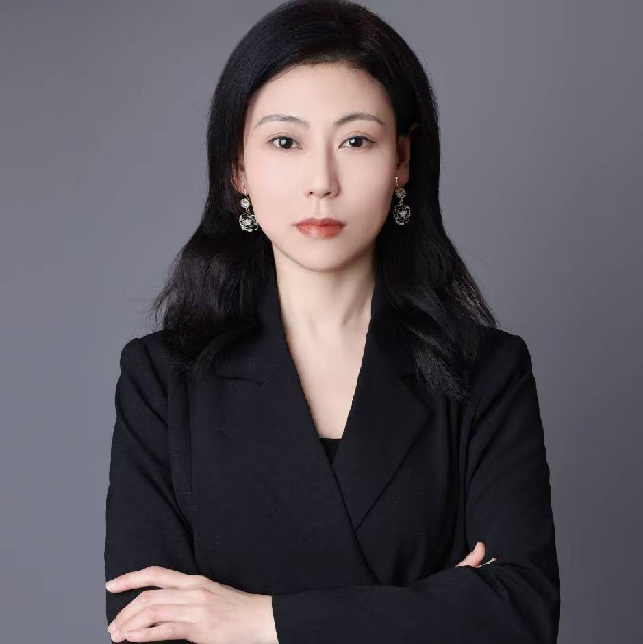李芳芳律师证件照